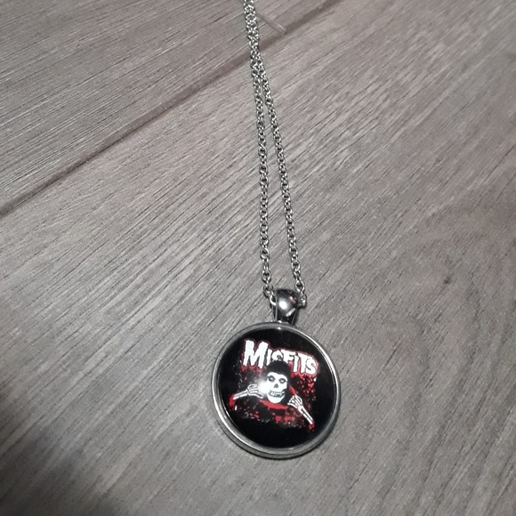 New the misfits punk necklace bundle - Picture 3 of 4